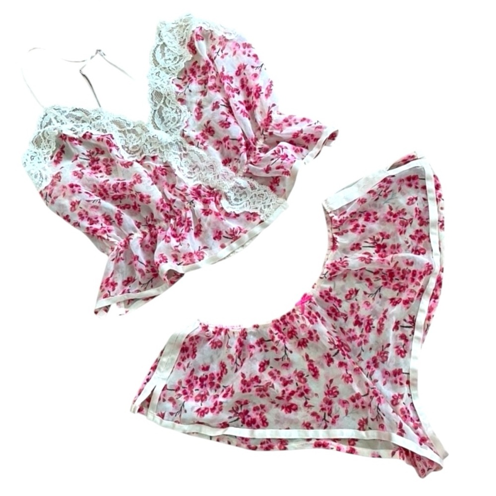 Vintage 2012 Victoria’s Secret Sheer Camisole and Shorts Size Small